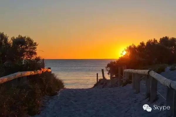 Lonely Planet 2016 Top Ten Best Cities Recommendation_Skype for iPad for iOS_Skype International Long Distance Call Cost