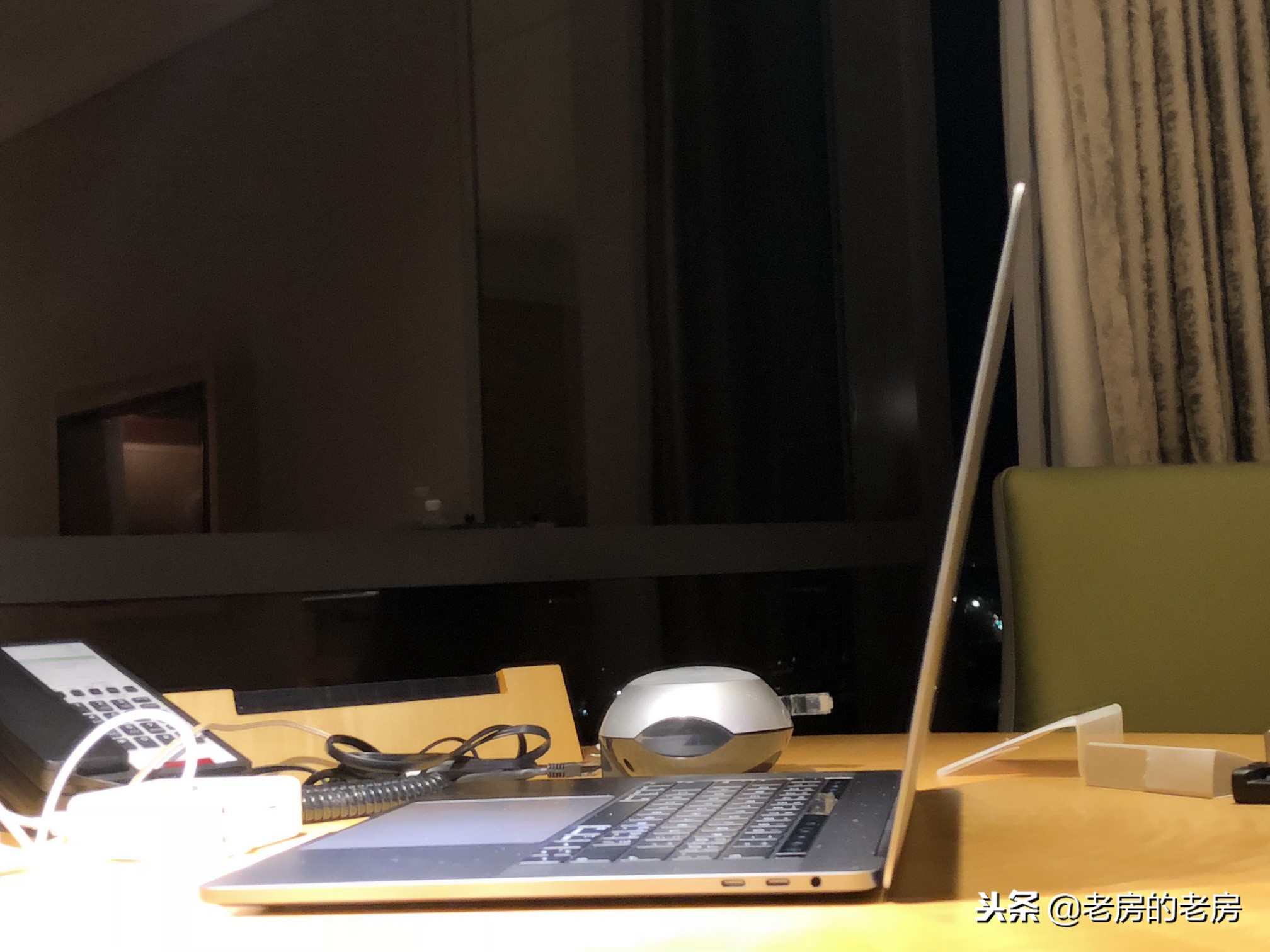 15-inch Macbook Pro unboxing evaluation_MPlayer for Mac_2018 new Macbook Pro parameter configuration