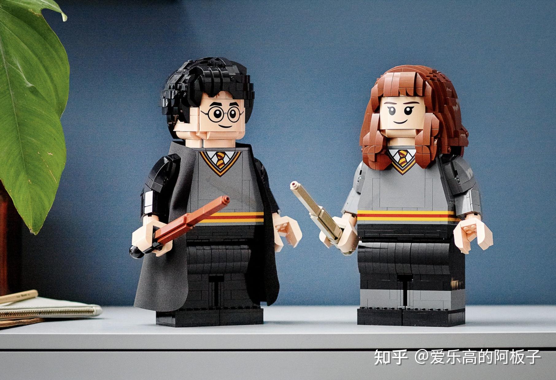 LEGO Marvel Super Heroes: Universe in Peril for iOS_LEGO Harry Potter and Hermione Granger large-scale model_LEGO Harry Potter Hogwarts Castle set