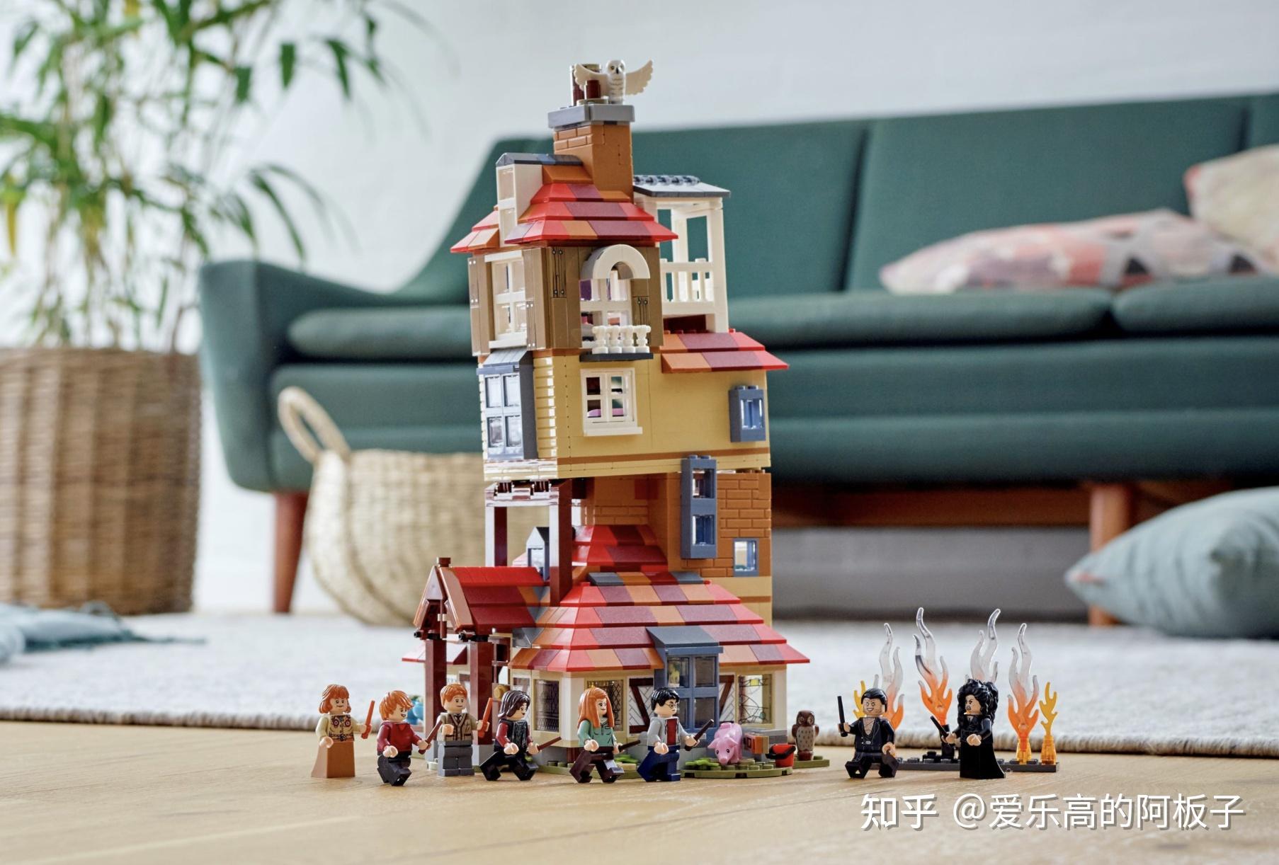 LEGO Marvel Super Heroes: Universe in Peril for iOS_LEGO Harry Potter and Hermione Granger large-scale model_LEGO Harry Potter Hogwarts Castle set