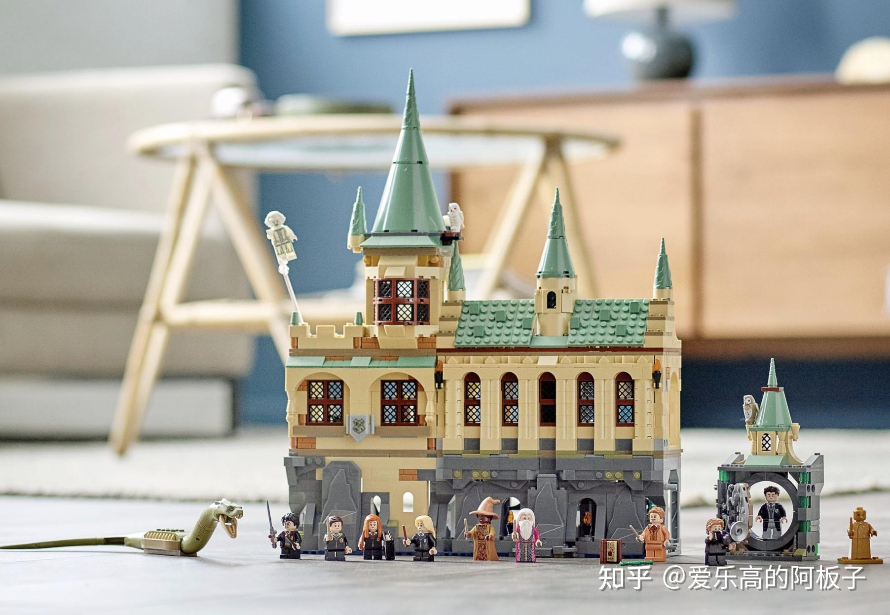 LEGO Marvel Super Heroes: Universe in Peril for iOS_LEGO Harry Potter and Hermione Granger large-scale model_LEGO Harry Potter Hogwarts Castle set