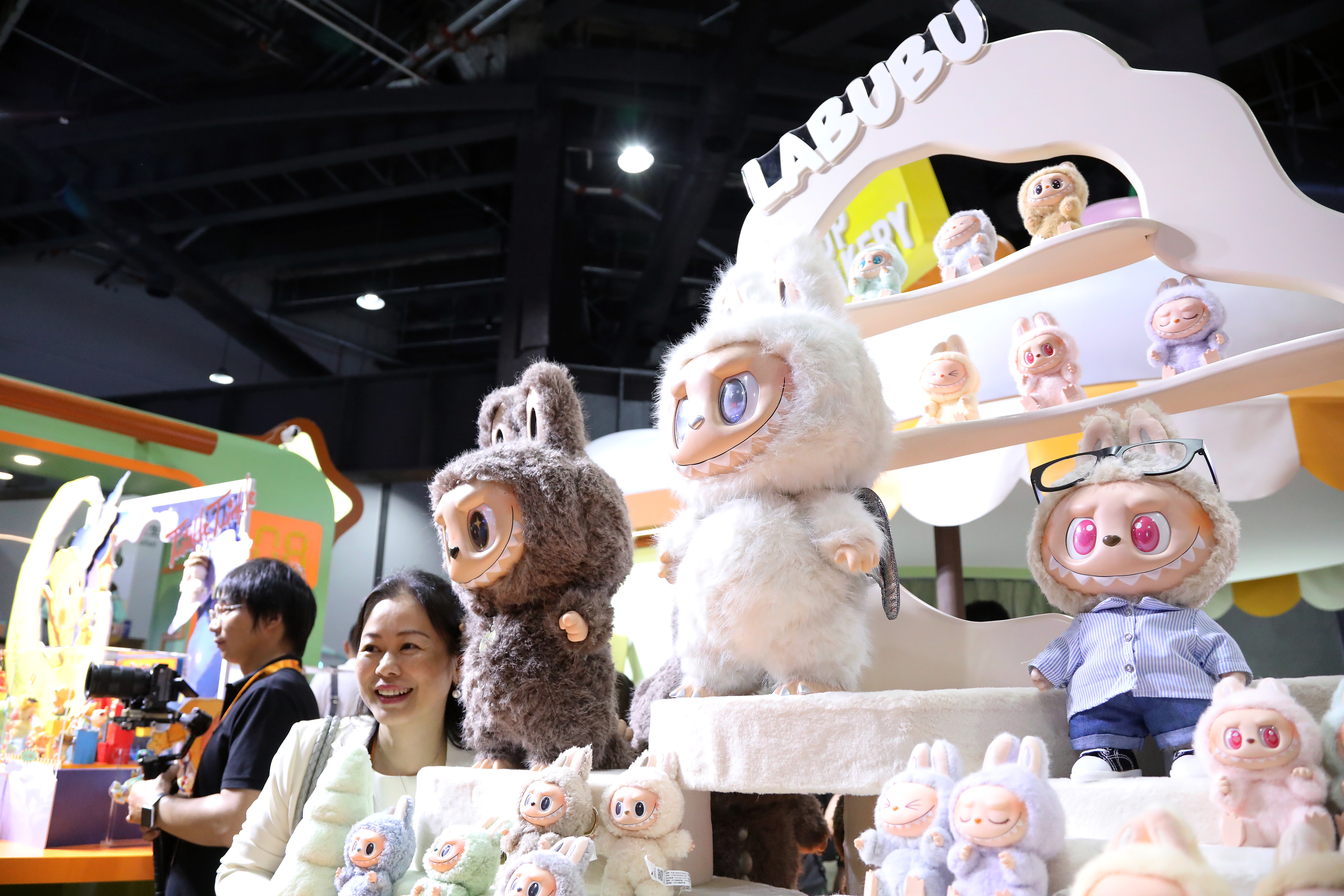 T2 Surveillance Pro APK for Android_Artificial Intelligence Large Model_High-quality Development of China's Economy